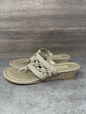 Brighton Wedge Flip Flop Sandals Womens Size 7.5 Thong Slip On